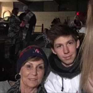 Meet your Posher, Dylan